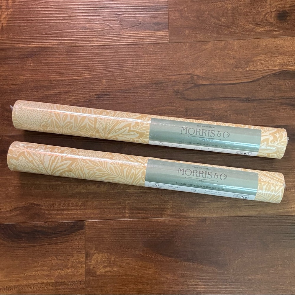 🔥CLOSET CLEAR OUT🔥 NEW Morris & Co.Apple Wallpaper (2 rolls) Read Description✨ - Picture 3 of 9